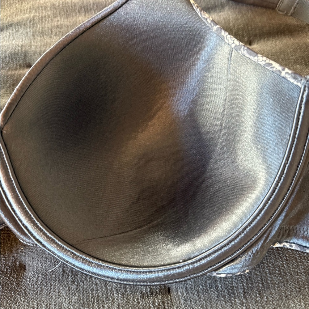 Vanity Fair Gray & white Animal Print Bra very luxurious lined in satin 36D - Picture 4 of 15